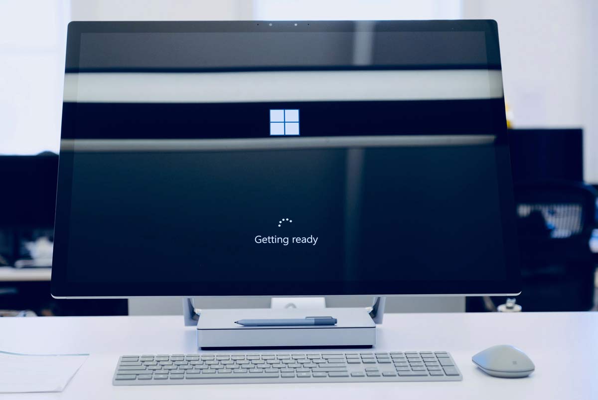 Microsoft Is Fixing Windows 10 Rearranging Apps On Multiple Monitors